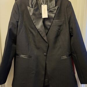 Elegant Black Women's Blazer